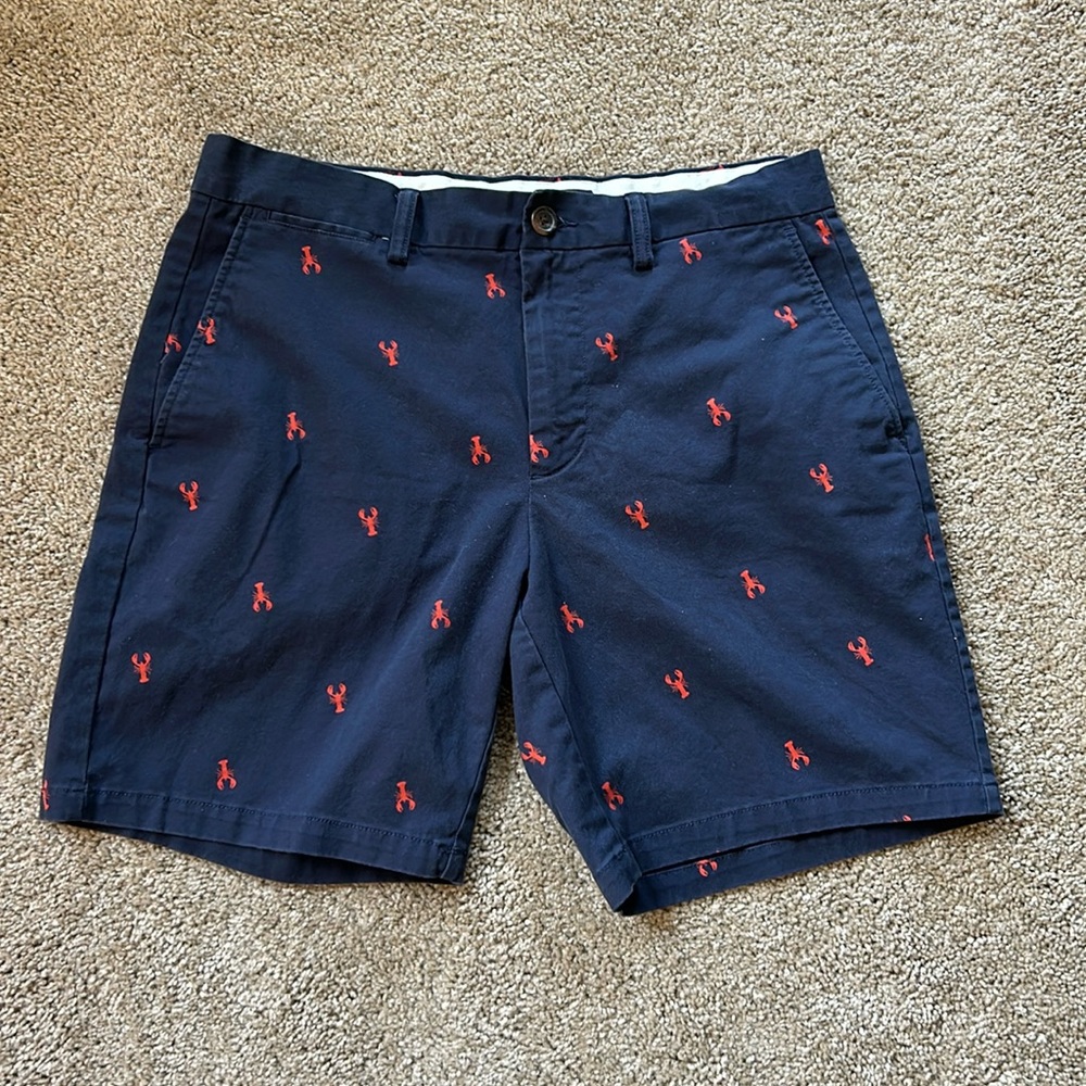 Old Navy Mens 32W Navy Blue Lobster Khaki Shorts